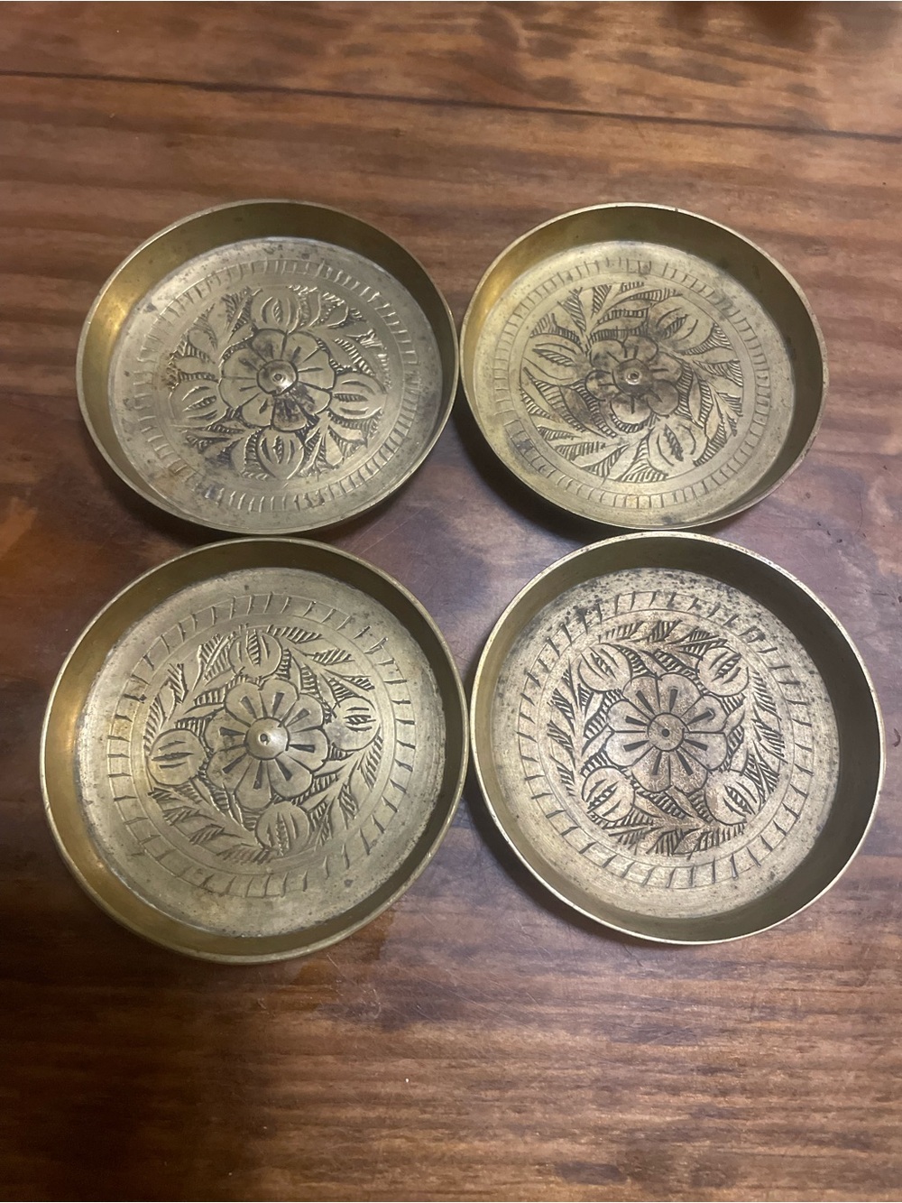 Vintage Decorative Brass Coaster Set of 4 - Intricate Floral Engraving (Gold)